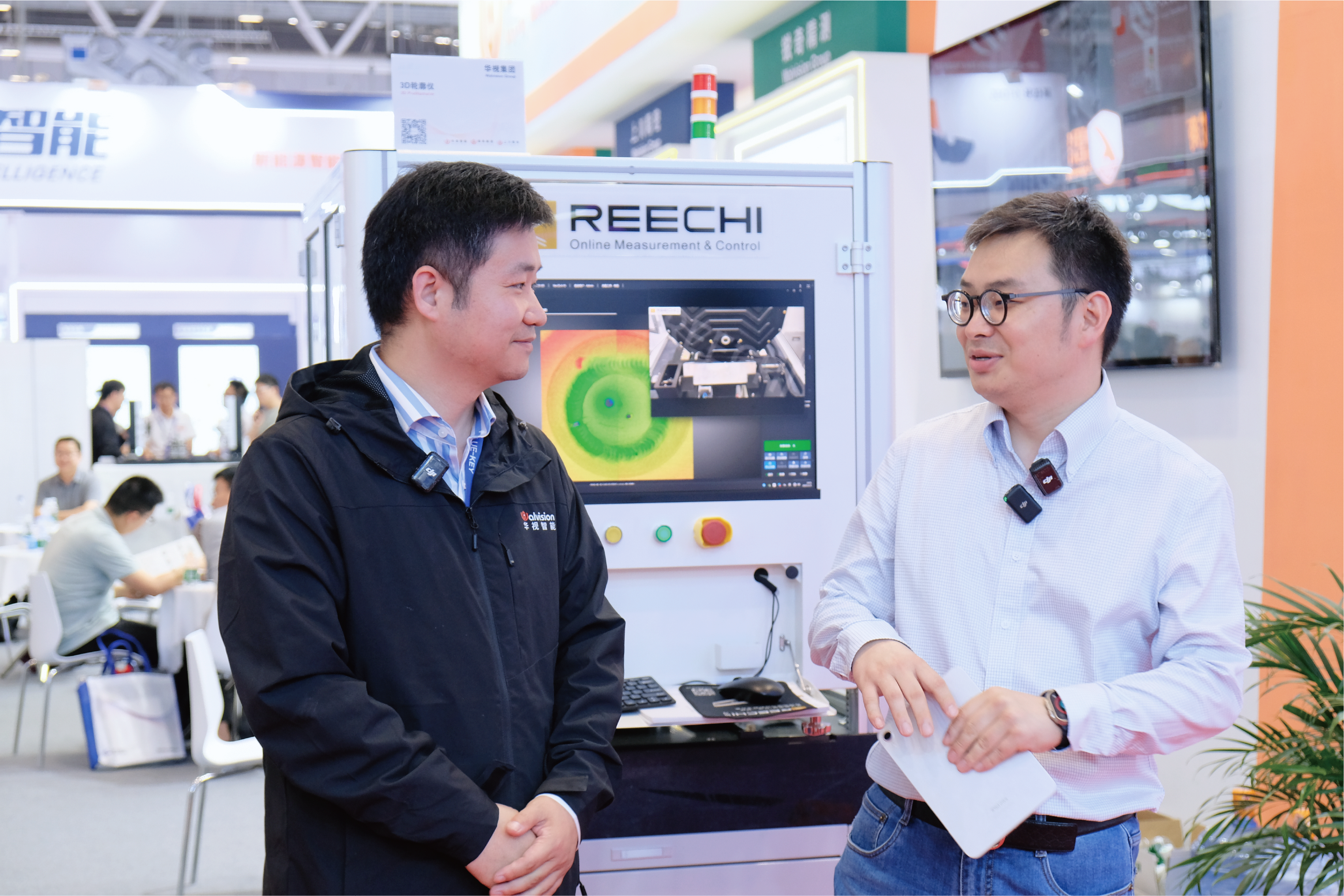发布会-2(1).PNG